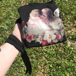 Ur an angel halter top 👼